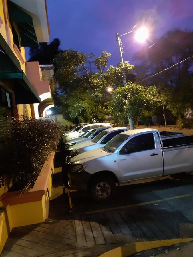 Hotel Brandts Los Robles De San Juan Managua Kültér fotó