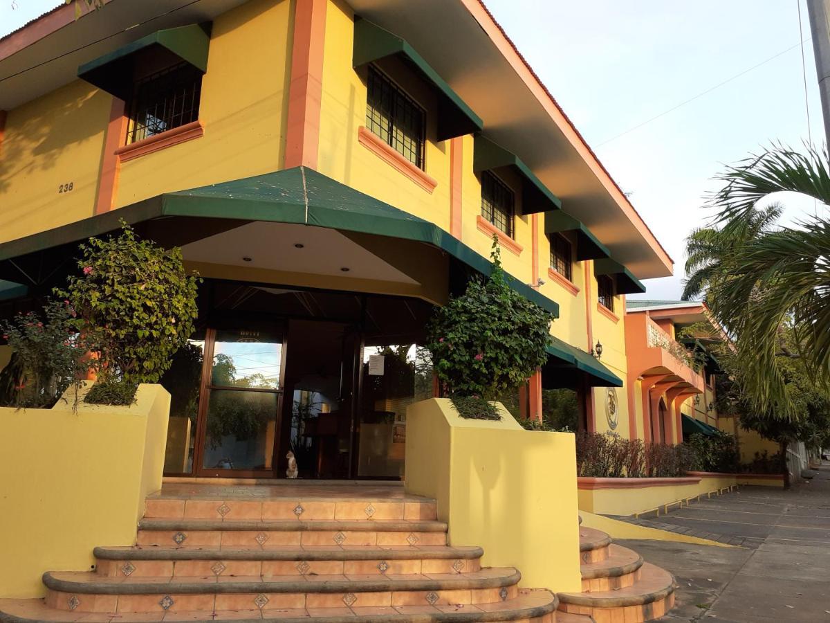 Hotel Brandts Los Robles De San Juan Managua Kültér fotó