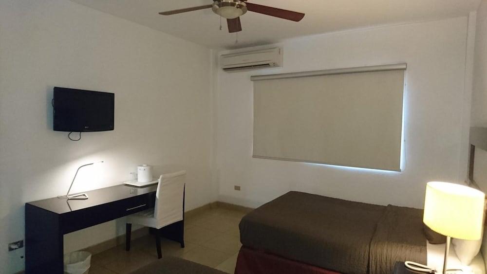 Hotel Brandts Los Robles De San Juan Managua Kültér fotó