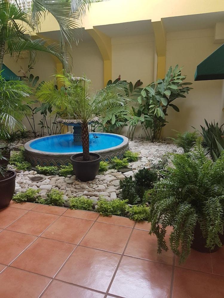 Hotel Brandts Los Robles De San Juan Managua Kültér fotó