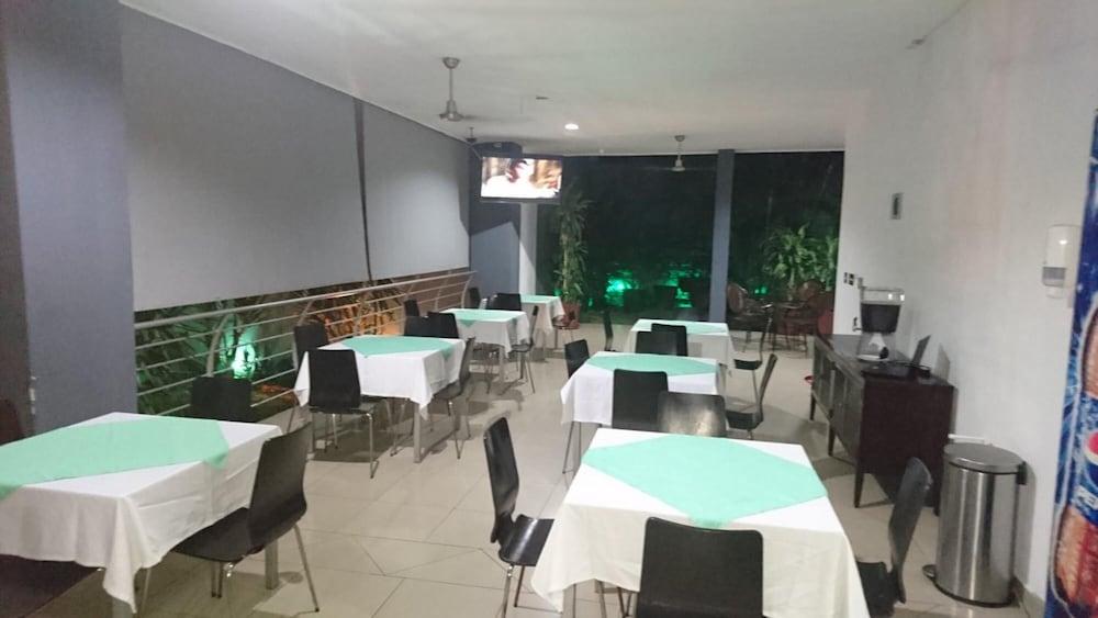 Hotel Brandts Los Robles De San Juan Managua Kültér fotó