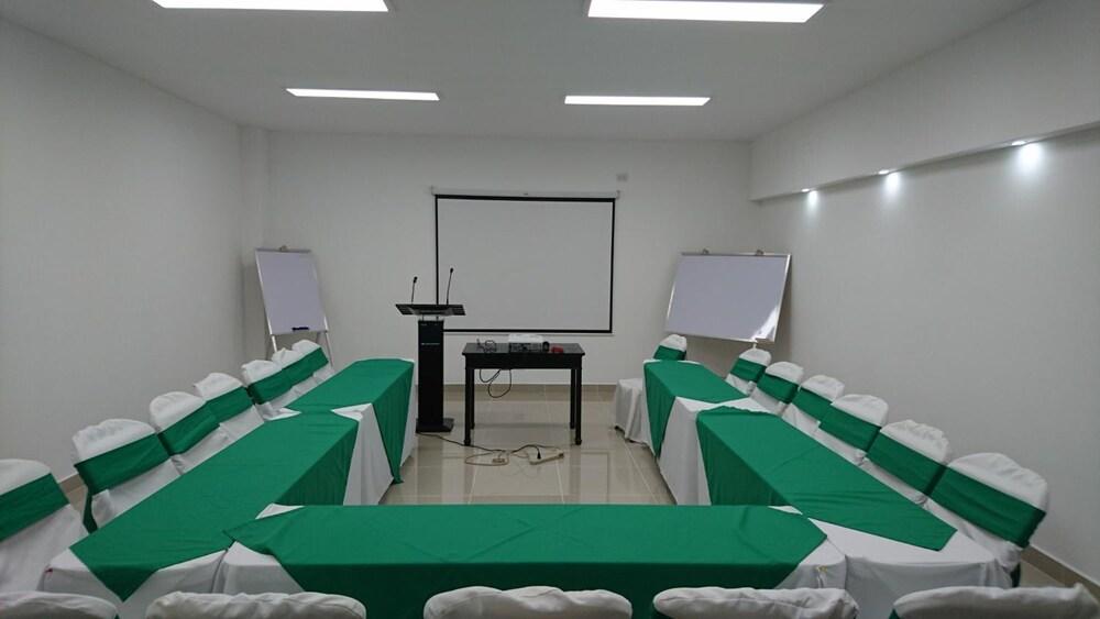 Hotel Brandts Los Robles De San Juan Managua Kültér fotó