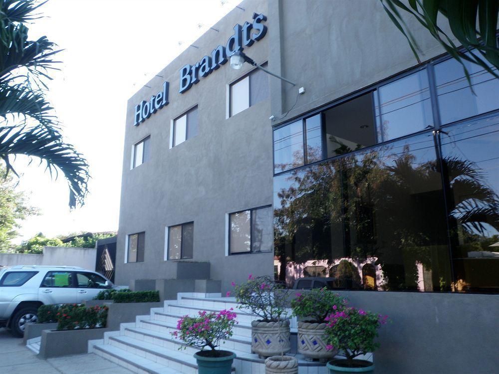 Hotel Brandts Los Robles De San Juan Managua Kültér fotó